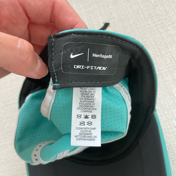 Nike Womens Dri-FIT ADV Aerobill Heritage86 Golf Hat - Picture 6 of 6